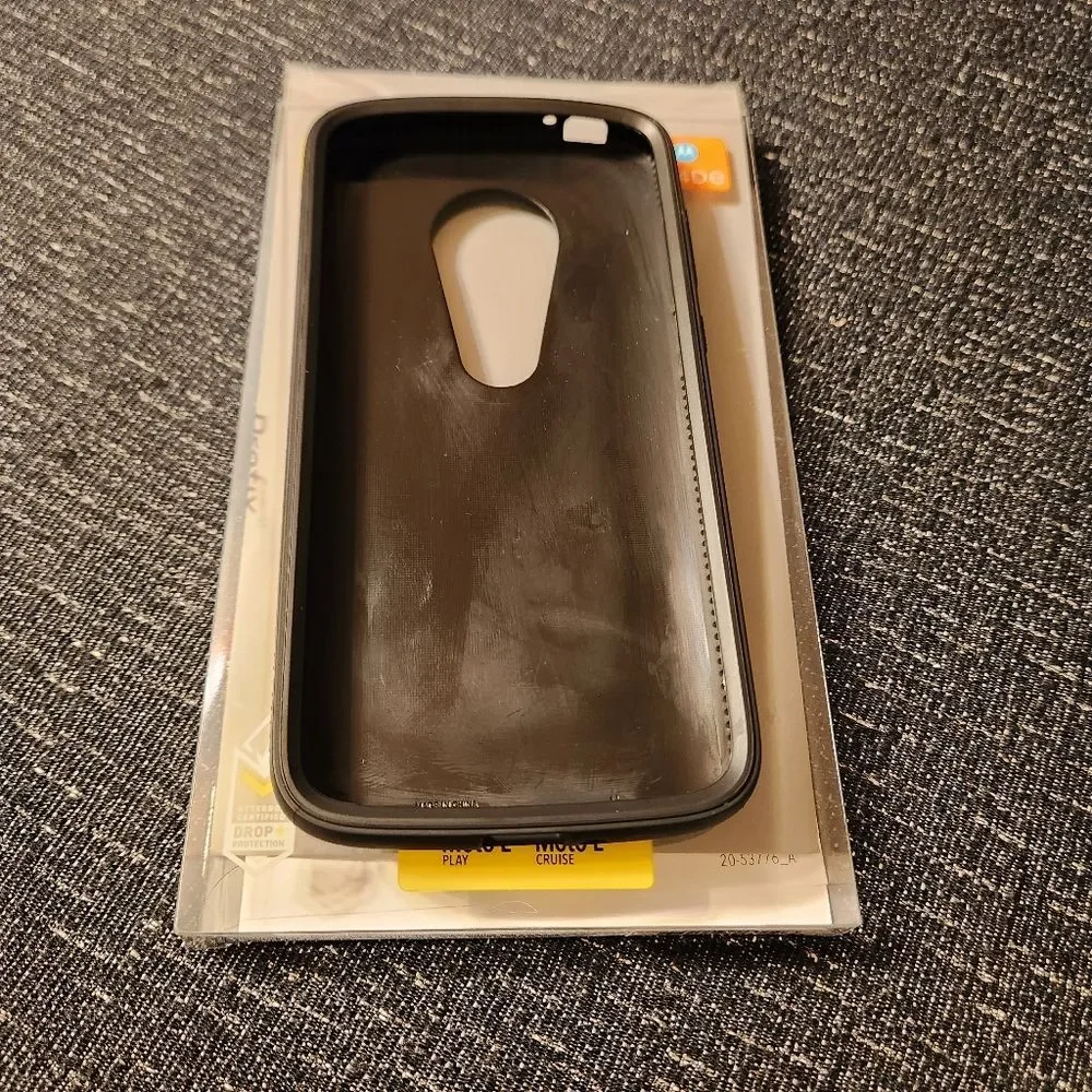 OtterBox Prefix Series Case for Motorola E5 Play/E5 Cruise - Black